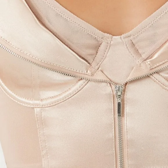 FINAL PRICE! NWT F21 CORSET - Picture 4 of 4